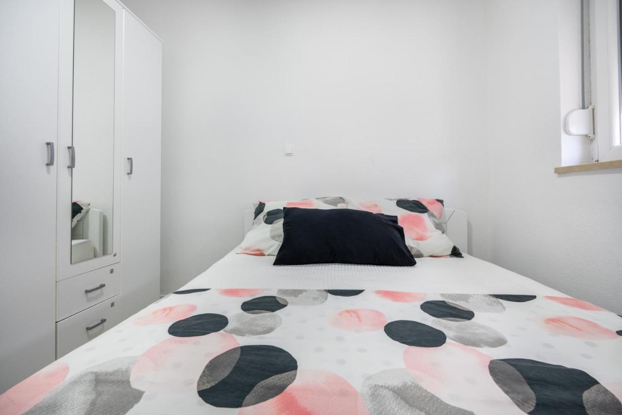 Apartmani Neuense Неум Екстериор снимка