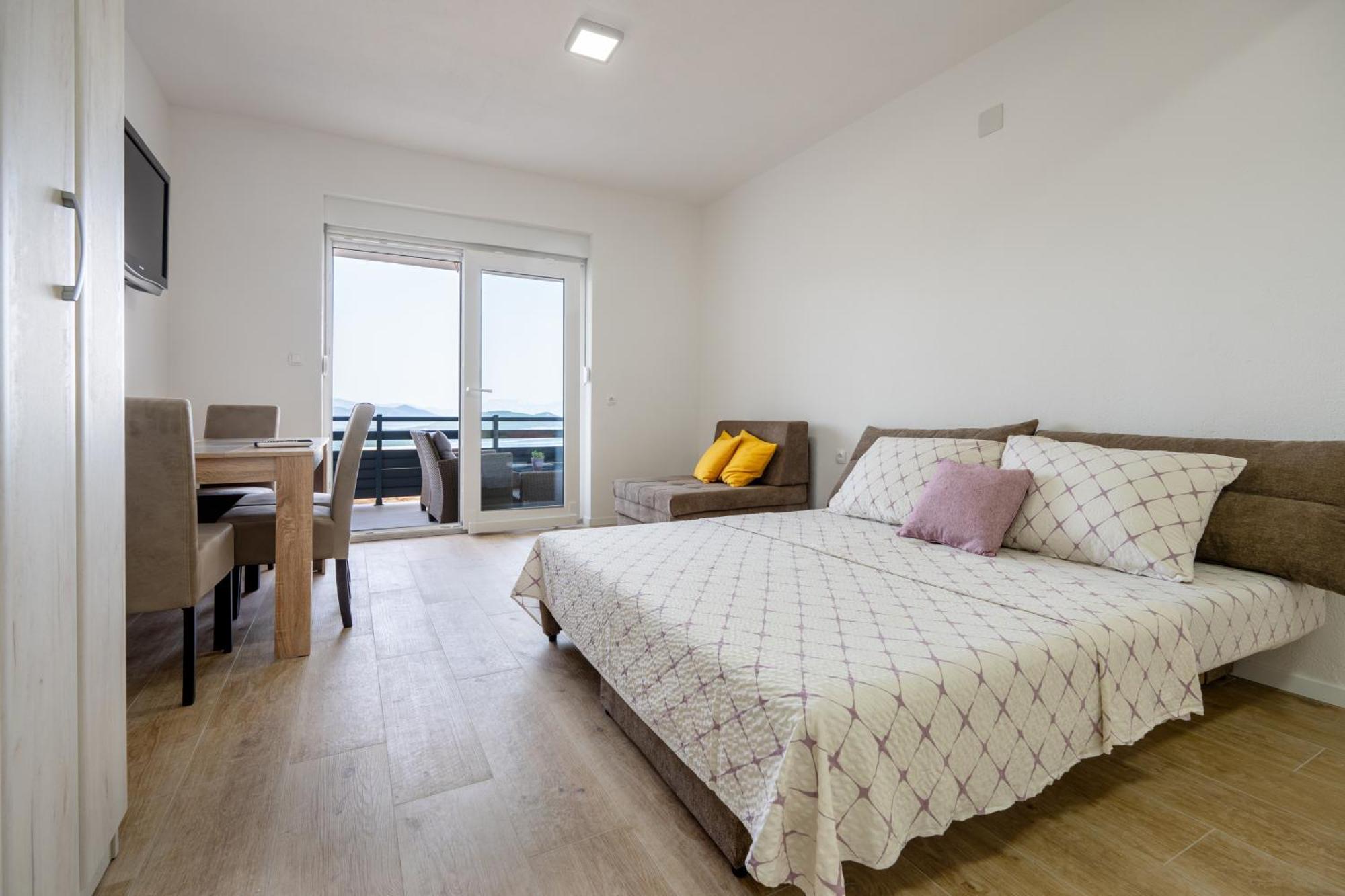 Apartmani Neuense Неум Екстериор снимка