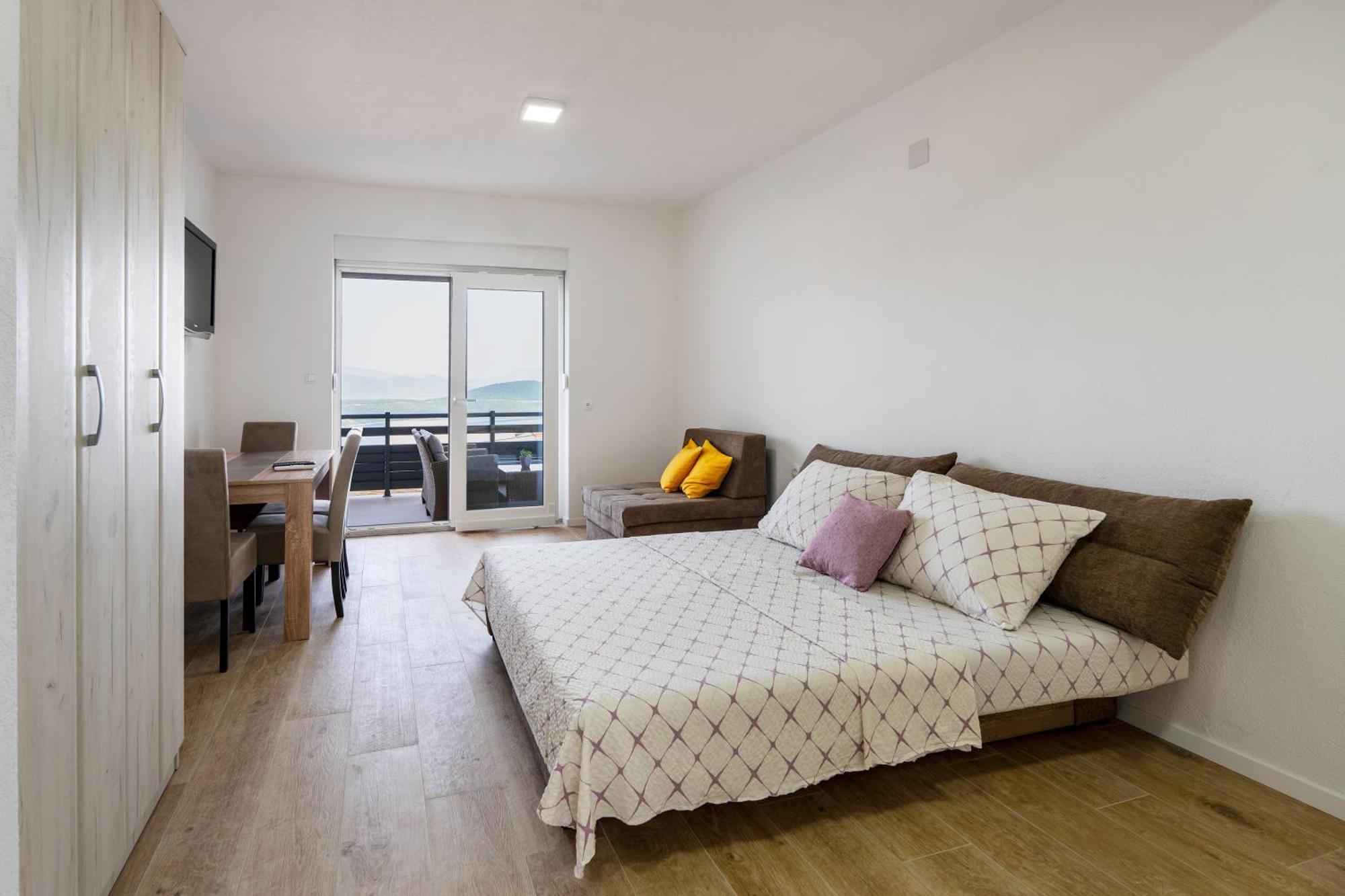 Apartmani Neuense Неум Екстериор снимка