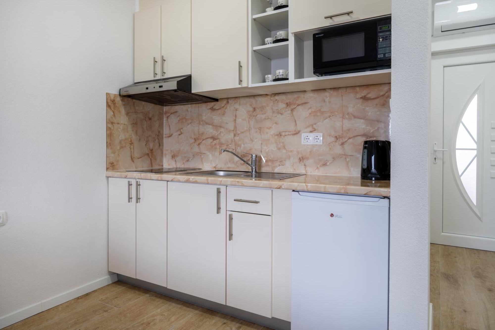Apartmani Neuense Неум Екстериор снимка